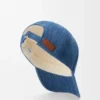 Pet met patch van denim Pet met patch van denim