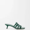 Petal Anagram-slipper van kalfsleer met krokodillenreliëf Petal Anagram-slipper van kalfsleer met krokodillenreliëf
