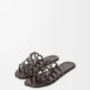 Petal Anagram-slipper van kalfsleer met krokodillenreliëf Petal Anagram-slipper van kalfsleer met krokodillenreliëf