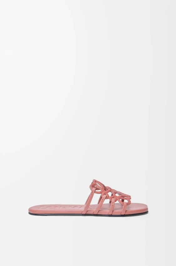 Petal Anagram-slipper van suède versierd met strass-steentjes Petal Anagram-slipper van suède versierd met strass-steentjes