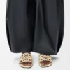 Petal Anagram-slipper van suède versierd met strass-steentjes Petal Anagram-slipper van suède versierd met strass-steentjes