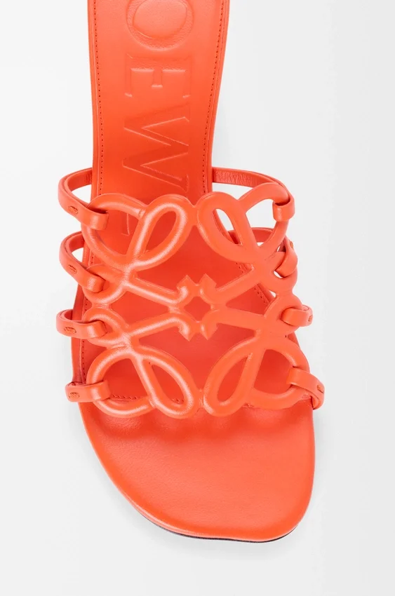 Petal Anagram-slipper van zacht kalfsleer Petal Anagram-slipper van zacht kalfsleer