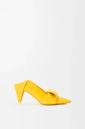 Pumps Origami met achterflap van lamsleer