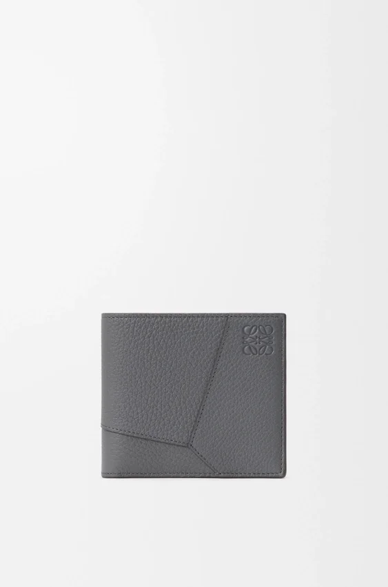 Puzzle-portemonnee met twee vouwen van soepel generfd kalfsleer Puzzle-portemonnee met twee vouwen van soepel generfd kalfsleer