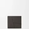Puzzle-portemonnee met twee vouwen van soepel generfd kalfsleer Puzzle-portemonnee met twee vouwen van soepel generfd kalfsleer