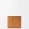 Puzzle-portemonnee met twee vouwen van soepel generfd kalfsleer Puzzle-portemonnee met twee vouwen van soepel generfd kalfsleer