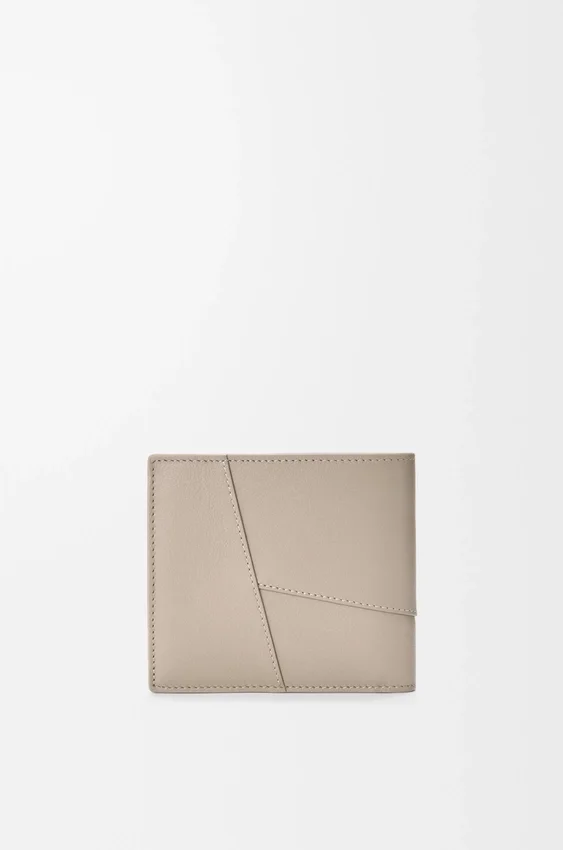 Puzzle-portemonnee met twee vouwen voor munten, van klassiek kalfsleer Puzzle-portemonnee met twee vouwen voor munten, van klassiek kalfsleer
