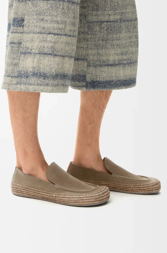 Rio-Loafer van suède en raffia Rio-Loafer van suède en raffia