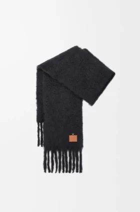 Sjaal van een mengsel van mohair en wol