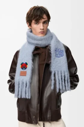 Sjaal van een mengsel van mohair en wol
