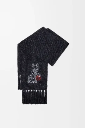 Sjaal van een mix van wol, zijde en alpaca