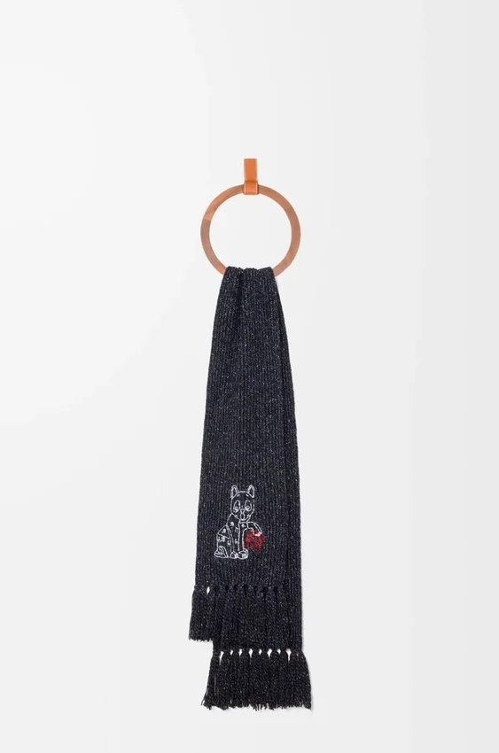 Sjaal van een mix van wol, zijde en alpaca Sjaal van een mix van wol, zijde en alpaca