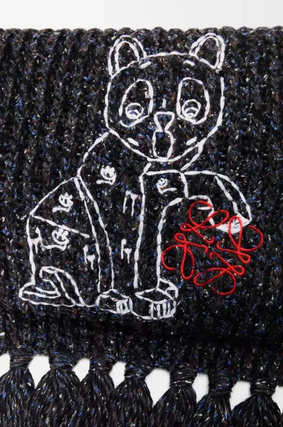 Sjaal van een mix van wol, zijde en alpaca Sjaal van een mix van wol, zijde en alpaca