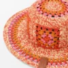 Vissershoed van raffia Vissershoed van raffia