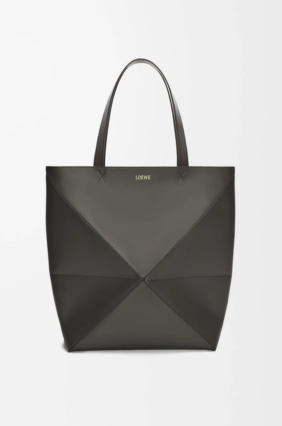 XL Puzzle Fold Tote bag van glanzend kalfsleer XL Puzzle Fold Tote bag van glanzend kalfsleer