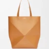 XL Puzzle Fold Tote bag van glanzend kalfsleer XL Puzzle Fold Tote bag van glanzend kalfsleer
