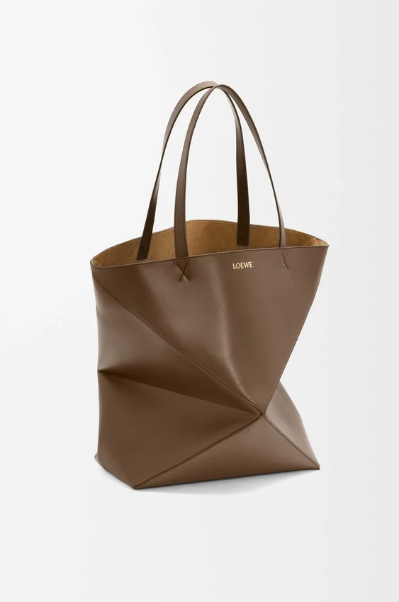 XL Puzzle Fold Tote bag van glanzend kalfsleer XL Puzzle Fold Tote bag van glanzend kalfsleer
