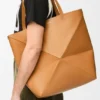 XL Puzzle Fold Tote bag van glanzend kalfsleer XL Puzzle Fold Tote bag van glanzend kalfsleer
