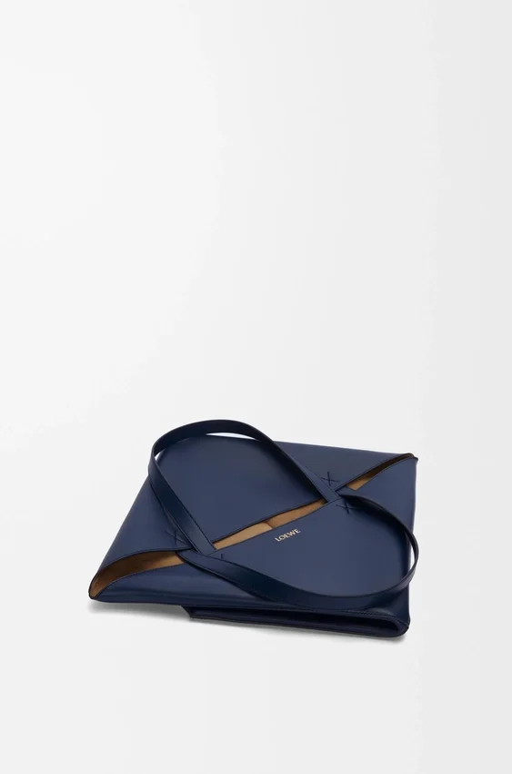 XL Puzzle Fold Tote bag van glanzend kalfsleer XL Puzzle Fold Tote bag van glanzend kalfsleer