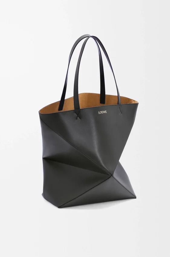 XL Puzzle Fold Tote bag van glanzend kalfsleer XL Puzzle Fold Tote bag van glanzend kalfsleer