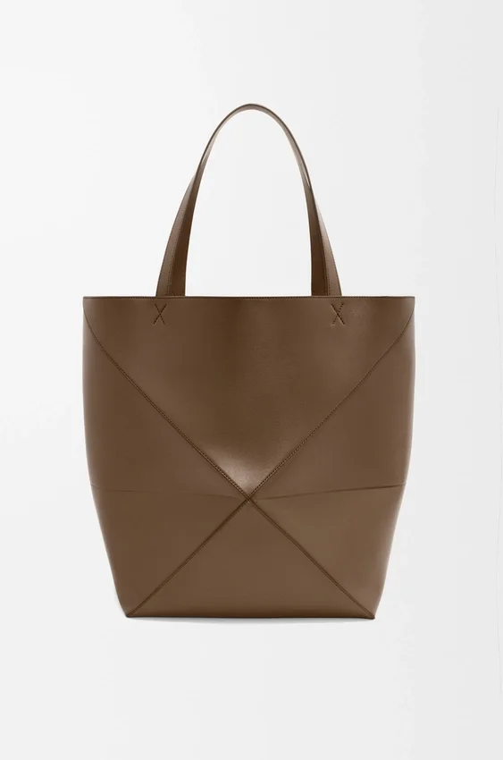 XL Puzzle Fold Tote bag van glanzend kalfsleer XL Puzzle Fold Tote bag van glanzend kalfsleer