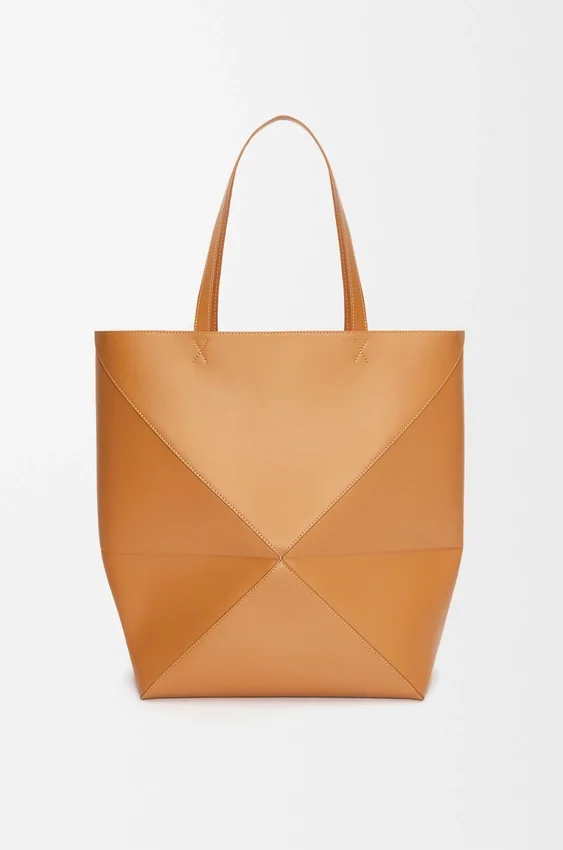 XL Puzzle Fold Tote bag van glanzend kalfsleer XL Puzzle Fold Tote bag van glanzend kalfsleer