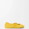Zachte ballerina met ‘Pebble’-motief van nappa-lamsleer Zachte ballerina met ‘Pebble’-motief van nappa-lamsleer
