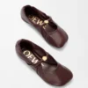 Zachte ballerina met ‘Pebble’-motief van nappa-lamsleer Zachte ballerina met ‘Pebble’-motief van nappa-lamsleer